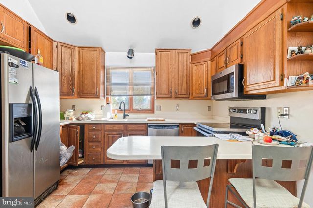 285 PINE COVE CT, Lehighton, PA 18235