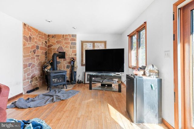 285 PINE COVE CT, Lehighton, PA 18235