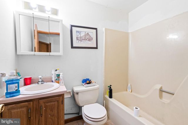 285 PINE COVE CT, Lehighton, PA 18235