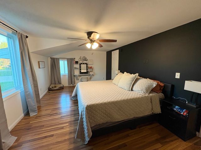 2 Greenway, Minot, ND 58703