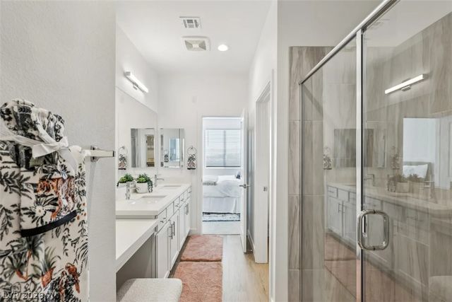 10543 Triumph Valley Way, Las Vegas, NV 89166