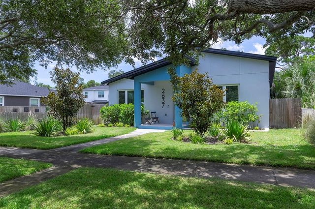 2637 BAYSIDE DRIVE S, St Petersburg, FL 33705
