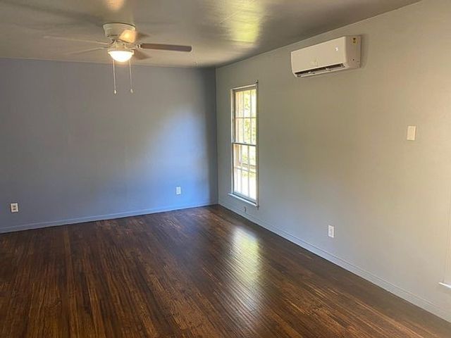 6343 Parkdale Drive, Dallas, TX 75227