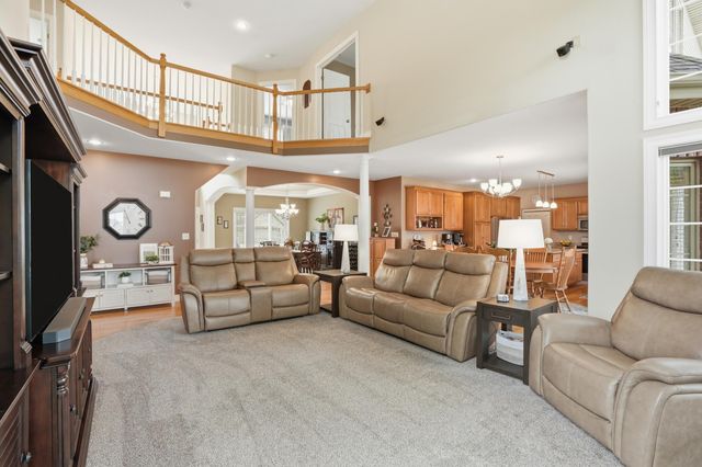 203 Coneflower Drive, Dyer, IN 46311