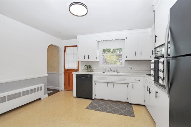 122 Puritan Drive, Quincy, MA 02170