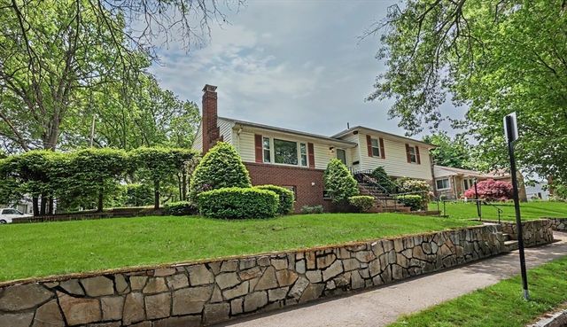 122 Puritan Drive, Quincy, MA 02170