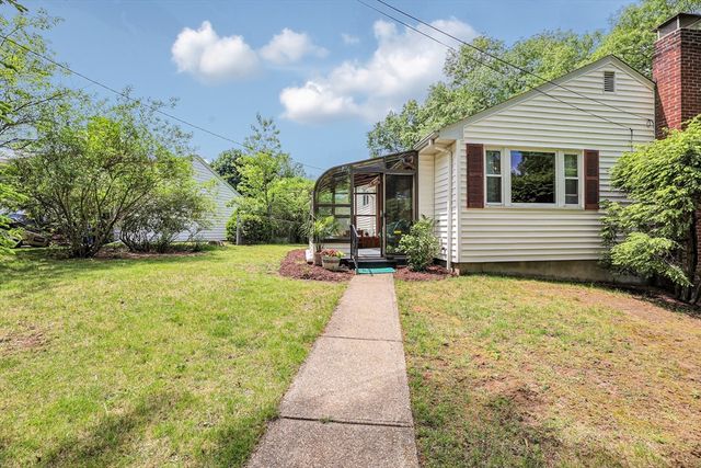 122 Puritan Drive, Quincy, MA 02170