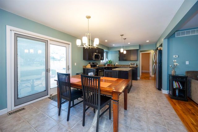 282 Nichols Drive, Saline, MI 48176