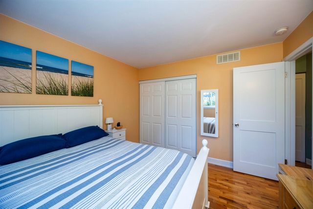 282 Nichols Drive, Saline, MI 48176