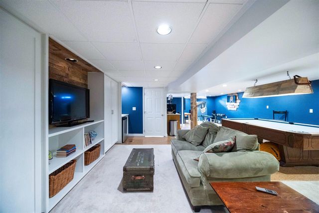 282 Nichols Drive, Saline, MI 48176