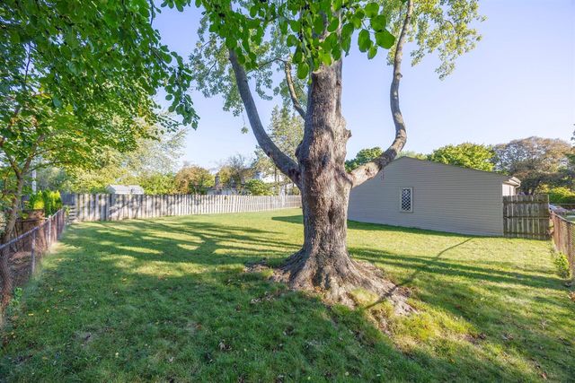 282 Nichols Drive, Saline, MI 48176