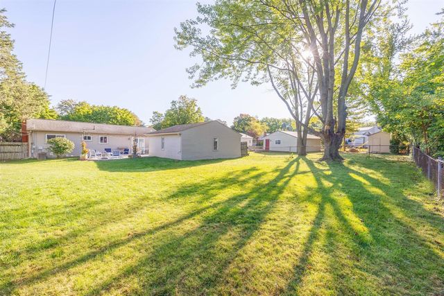 282 Nichols Drive, Saline, MI 48176