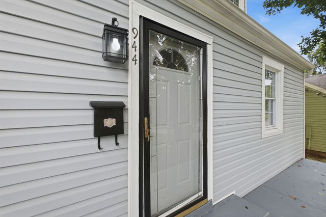 944 McFerrin Ave, Nashville, TN 37206
