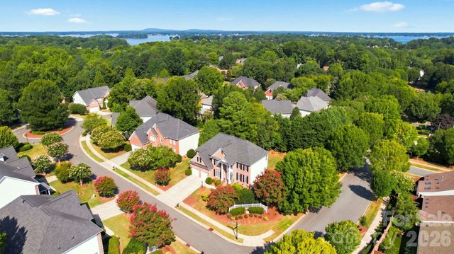 19104 Berkley Commons Drive, Cornelius, NC 28031