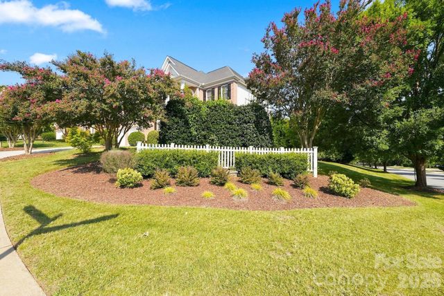 19104 Berkley Commons Drive, Cornelius, NC 28031