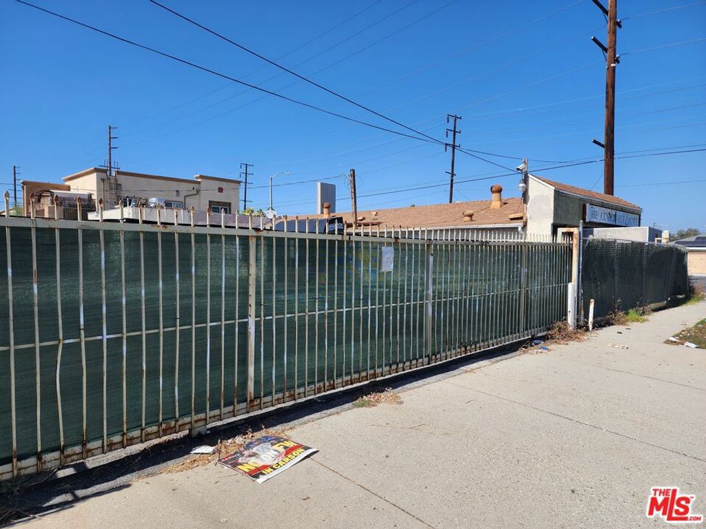 454 E Sepulveda Boulevard, Carson, CA 90745 — photo 3