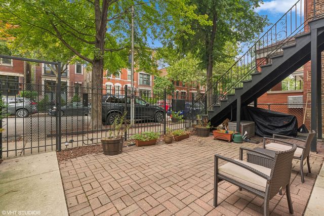 1025 N Wood Street 2F, Chicago, IL 60622