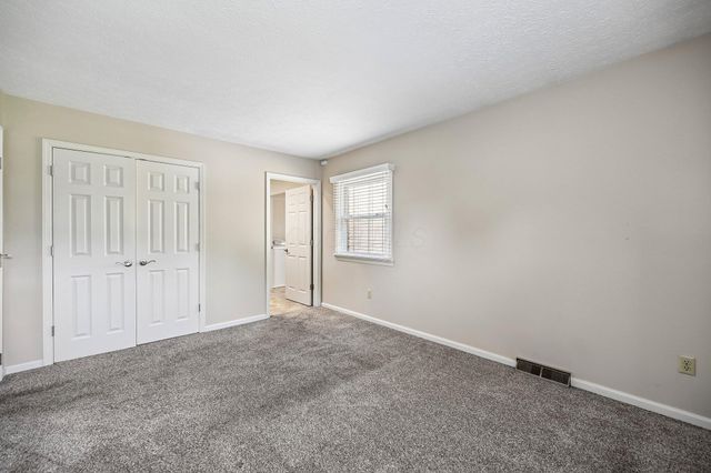 676 Fairlawn Drive, Circleville, OH 43113