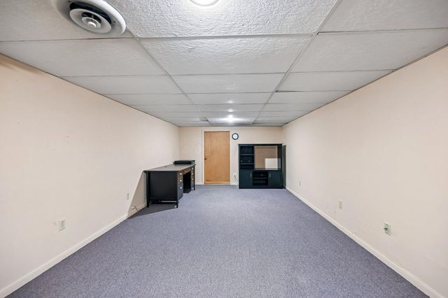 676 Fairlawn Drive, Circleville, OH 43113