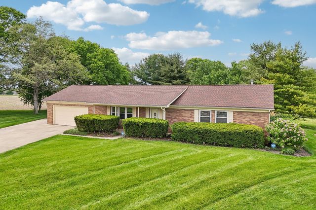 676 Fairlawn Drive, Circleville, OH 43113