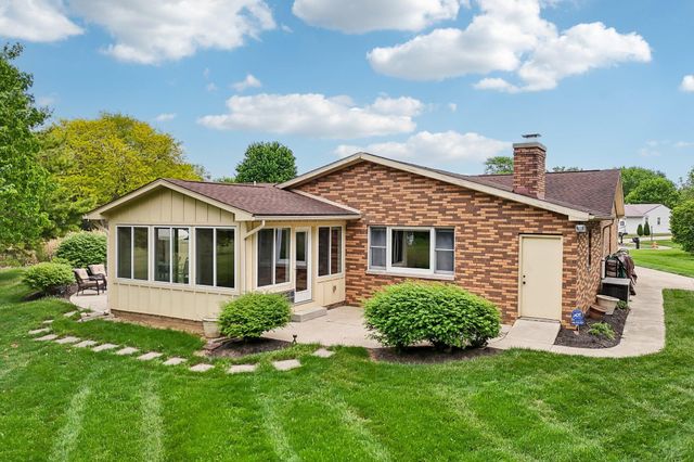 676 Fairlawn Drive, Circleville, OH 43113