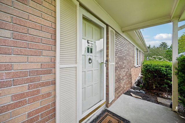 676 Fairlawn Drive, Circleville, OH 43113