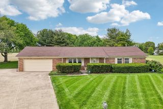 676 Fairlawn Drive, Circleville, OH 43113