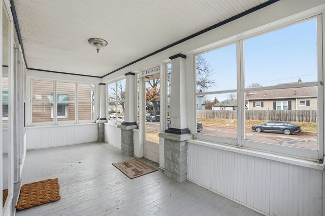 1901 W 16th Street, Davenport, IA 52804