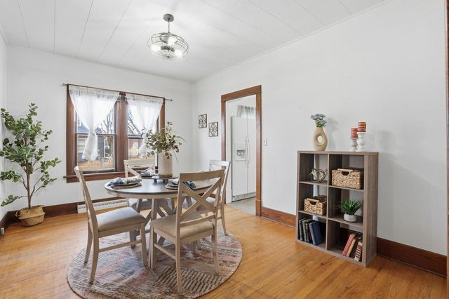 1901 W 16th Street, Davenport, IA 52804