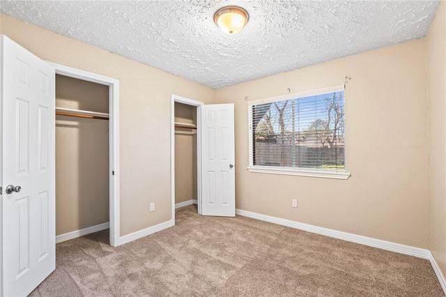 311 Windward Drive, League City, TX 77573