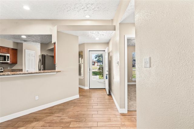 311 Windward Drive, League City, TX 77573