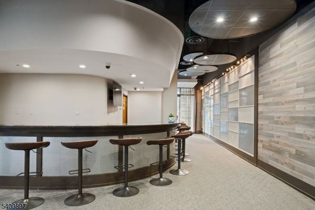 1 Carriage City Plz 1211, Rahway City, NJ 07065