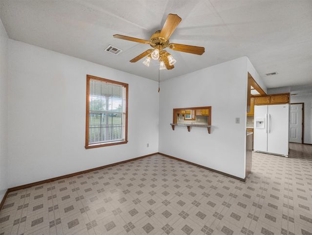8611 N 100th Avenue W, Skiatook, OK 74070