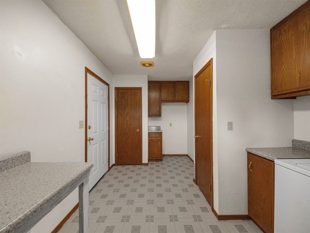 8611 N 100th Avenue W, Skiatook, OK 74070