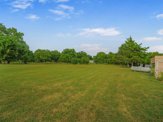 8611 N 100th Avenue W, Skiatook, OK 74070