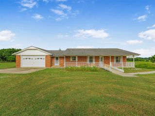 8611 N 100th Avenue W, Skiatook, OK 74070
