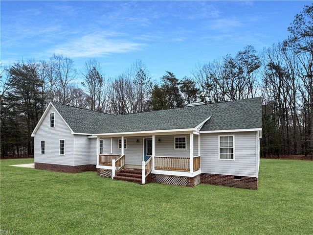 6916 Deerfield LN, Gloucester, VA 23061