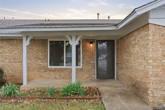 3204 S 128th East Avenue, Tulsa, OK 74146