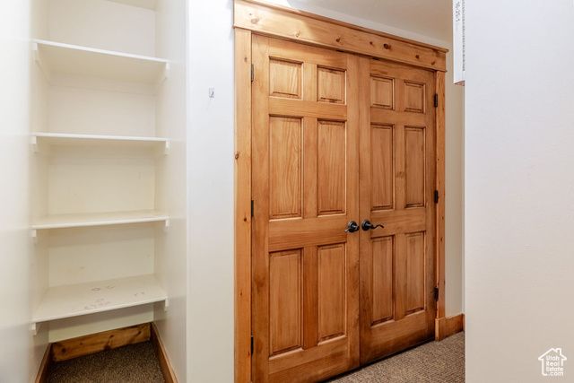 940 E CANYON RD, Hyde Park, UT 84318