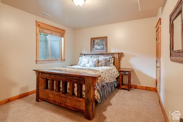 940 E CANYON RD, Hyde Park, UT 84318