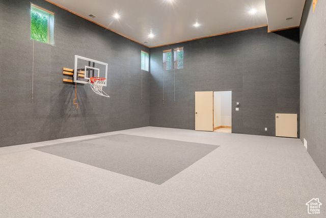 940 E CANYON RD, Hyde Park, UT 84318