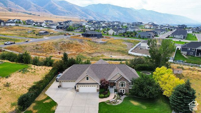 940 E CANYON RD, Hyde Park, UT 84318