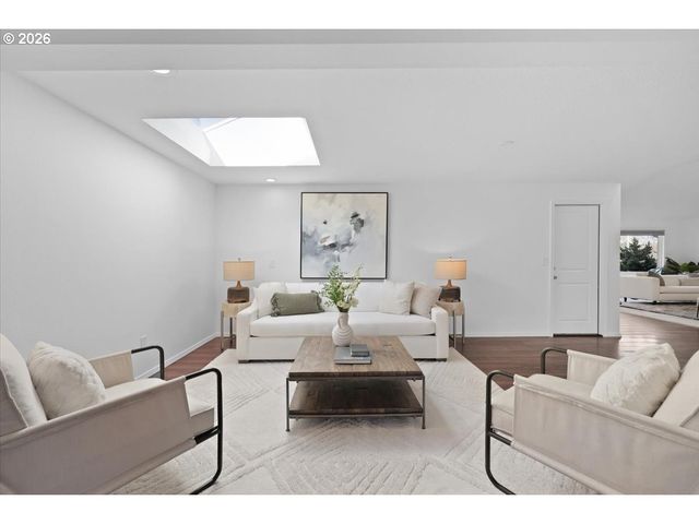 11920 Sw MURPHY Ln, Beaverton, OR 97008