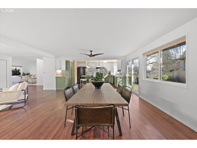 11920 Sw MURPHY Ln, Beaverton, OR 97008