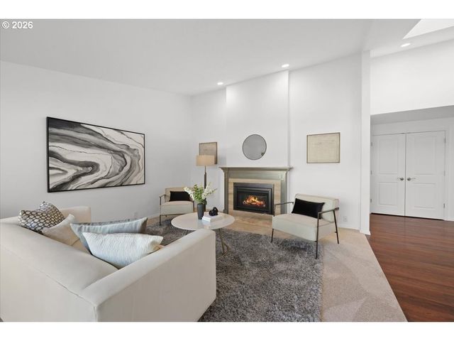 11920 Sw MURPHY Ln, Beaverton, OR 97008