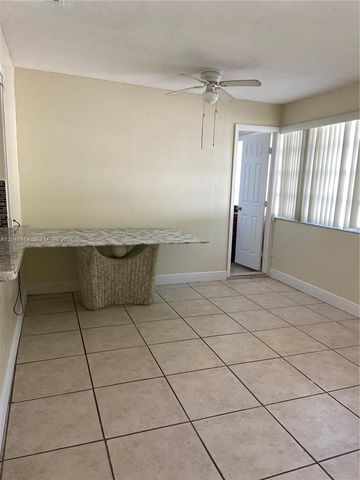 800 NW 76th Avenue 800, Pembroke Pines, FL 33024