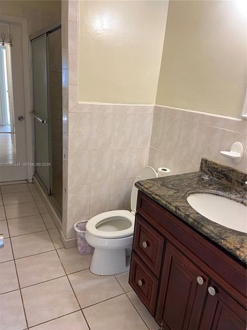 800 NW 76th Avenue 800, Pembroke Pines, FL 33024