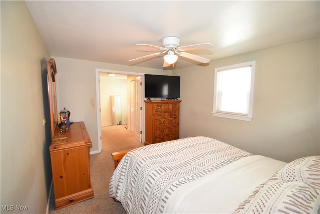 7431 Westview Drive, Youngstown, OH 44512