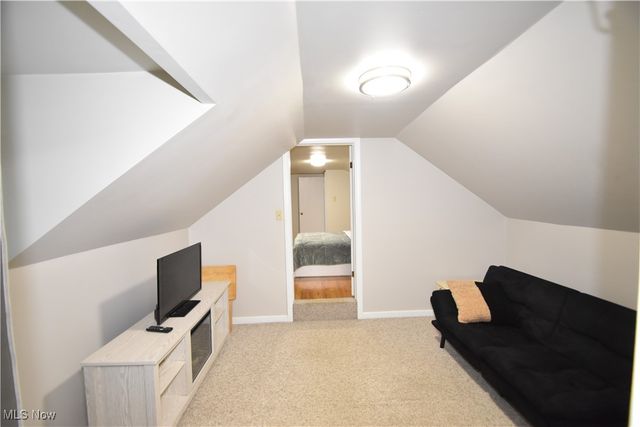 7431 Westview Drive, Youngstown, OH 44512