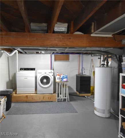 7431 Westview Drive, Youngstown, OH 44512